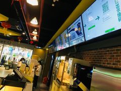 -中影荟星激光影城(西丽店)