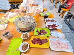 -养牛邓·潮汕牛肉海鲜自助火锅(广州店)