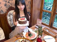 -秘密旅行Bonjour(黑金冠 江南西店)