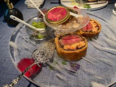 惠灵顿牛排-弦月窗LUNETTE BY AMANDA(复兴路店)