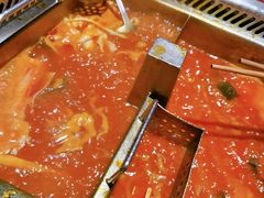 -海底捞火锅鲜切牛肉主题店(长寿路店)