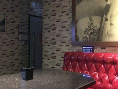 -欢乐迪KTV(南坪上海城店)