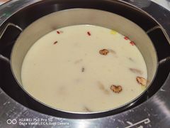 -煲宫猪肚鸡(晶品店)