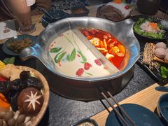 -湊湊火锅·茶憩(上海合生汇店)