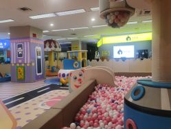 -孩子王(铁西万达店)