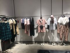 -URBAN REVIVO(荟聚中心店)