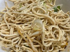 -十二忠手拉面(五福店)
