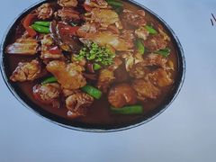 -八两八金·莱芜特色炒鸡(市南漳浦路店)