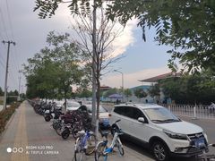 -欢乐水魔方水世界