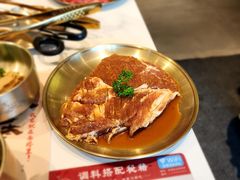秘制猪排-西塔老太太泥炉烤肉(川沙百联店)