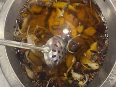 -鑫巴蜀小镇 · 水煮鱼专研店(玉桥店)