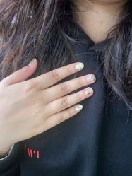 -馨米兰美甲美睫