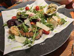 -JINNS锦时 steak&pizza(浸信会礼拜堂旧址店)