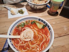 -鑫花溪牛肉米粉(广电传媒店)