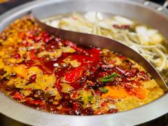 -沸炉重庆老火锅(军事博物馆店)