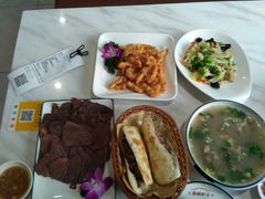 -培万河间驴火•驴肉火锅(东平店)