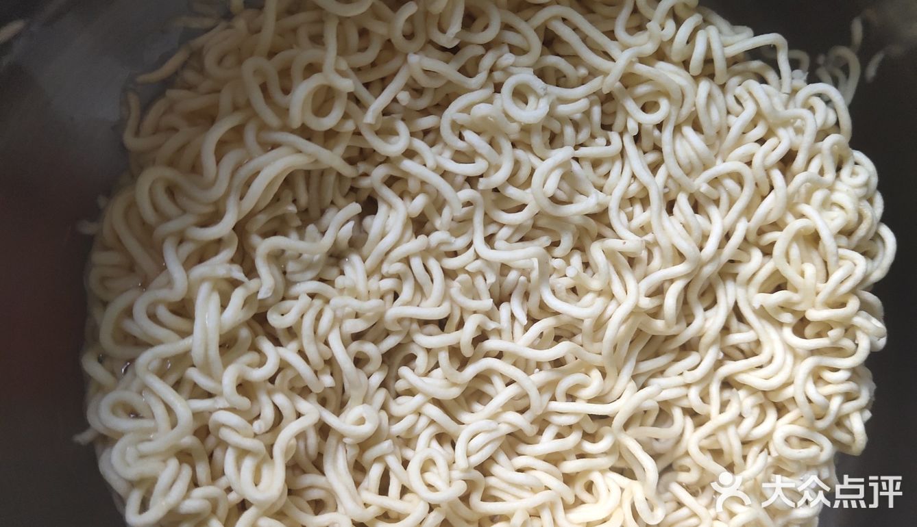 一包泡面变身麻辣烫味道超赞