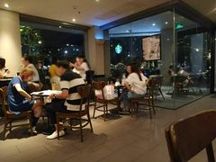 -星巴克臻选(珠海富华里店)