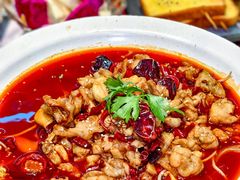 -路边边地标烧烤·川菜·小龙虾·音乐酒馆(良乡长虹店)