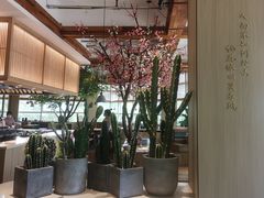 -蜜桃餐厅·伴山(湖滨商业街店)