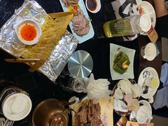 -东口码头·烧鸽子·鱼头泡饼·地方菜(金鹰悦城店)