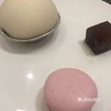 烧烤辣的味道有些重注意下，唯一看到鹅肝有人排队