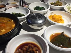 大酱汤-本家韩国烤肉(青岛万象城店)