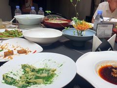 -翕间食·精致淮扬菜(江苏大剧院店)