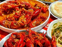 -李双猪·小龙虾·烧烤·羊肉煲(乐山店)