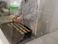 -上海哈尔滨食品厂(淮海中路店)