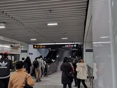 -常熟路(地铁站)