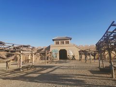 -敦煌古城