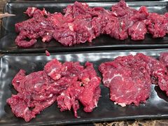-牛里牛气· 榴莲海鲜鲜牛肉自助火锅·烤肉(横岗店)