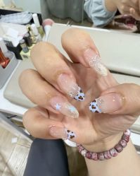 -晨·艺美甲美睫