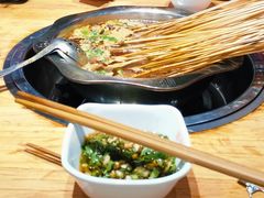 -袁记串串香(川师店)