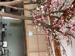 -蜜桃餐厅·伴山(湖滨商业街店)