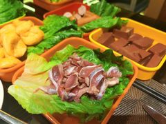-大中华希尔顿酒店-念自助餐·嗨啤·小龙虾