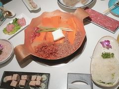 -墨居上隐·院子里火锅(峨眉店)