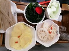 -香佰里鲜货火锅(佳乐金街店)