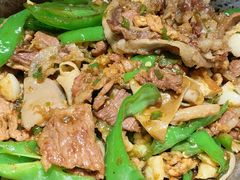 -费大厨辣椒炒肉(万家丽一店)