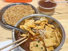 -柳州肥姨妈大骨螺蛳粉(万达中心店)