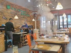 -哈尔滨烧烤·山河村铁锅炖(交大店)