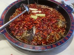 -何师傅美蛙鱼头(汉街店)