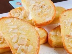 维也纳杏仁包-双子楼大酒店(城开国际写字楼店)