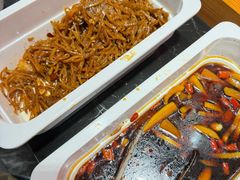 -李记饺子·熏酱东北菜(欢乐谷店)