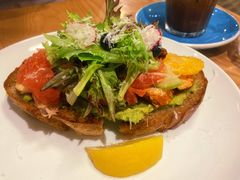 柑橘烤鸡肉酪梨吐司-The Antipodean Specialty Coffee(內湖本店)