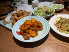 菠萝咕咾肉-吕氏疙瘩汤·新鲁菜(济南万象城店)