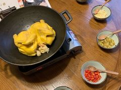 -鲜入围煮花胶鸡海鲜火锅