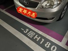 -荟聚西红门购物中心-停车场