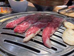 -GOGIYA·咕叽吖韩国传统烤肉店(东方新天地店)